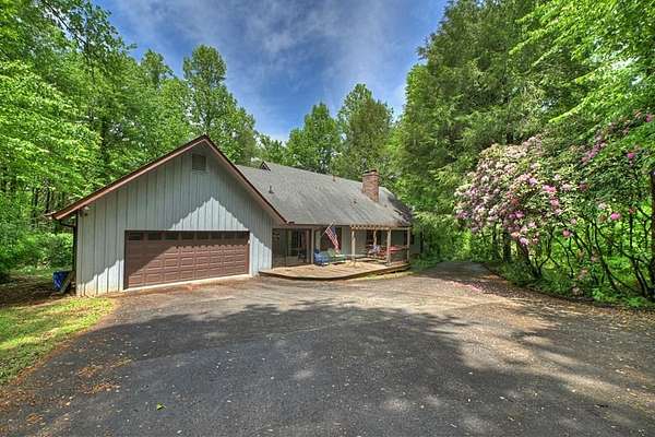 3 Acres of Land with Home for Sale in Blue Ridge, Georgia
