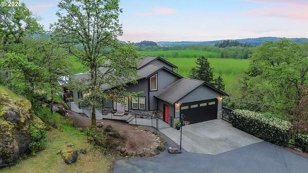 2 Acres of Land with Home for Sale in Kelso, Washington