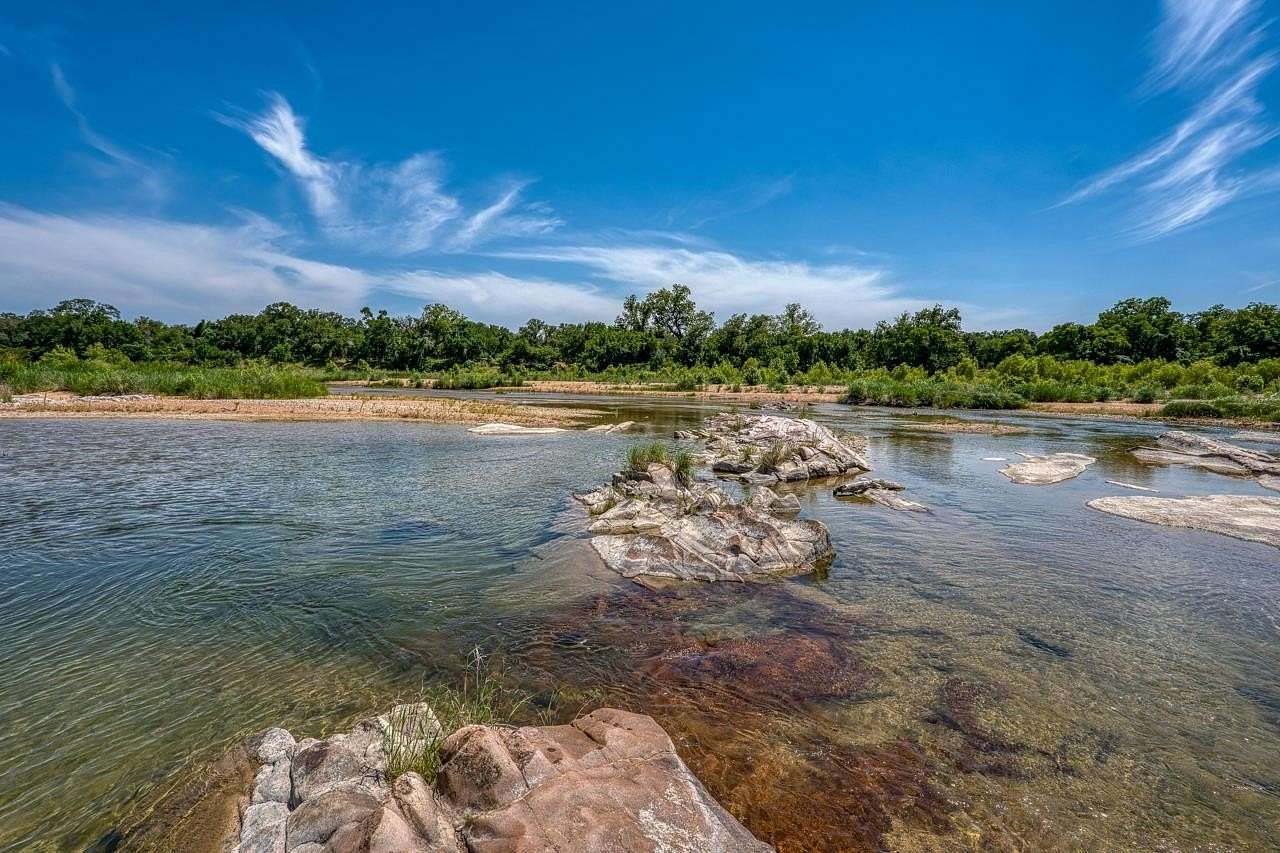5.15 Acres of Residential Land for Sale in Llano, Texas