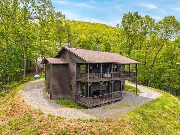 2 Acres of Land with Home for Sale in Murphy, North Carolina