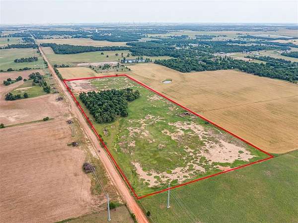 29 Acres of Land for Sale in Crescent, Oklahoma