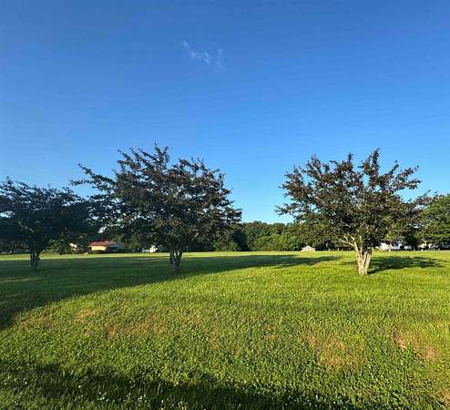 3 Acres of Residential Land for Sale in Jackson, Tennessee