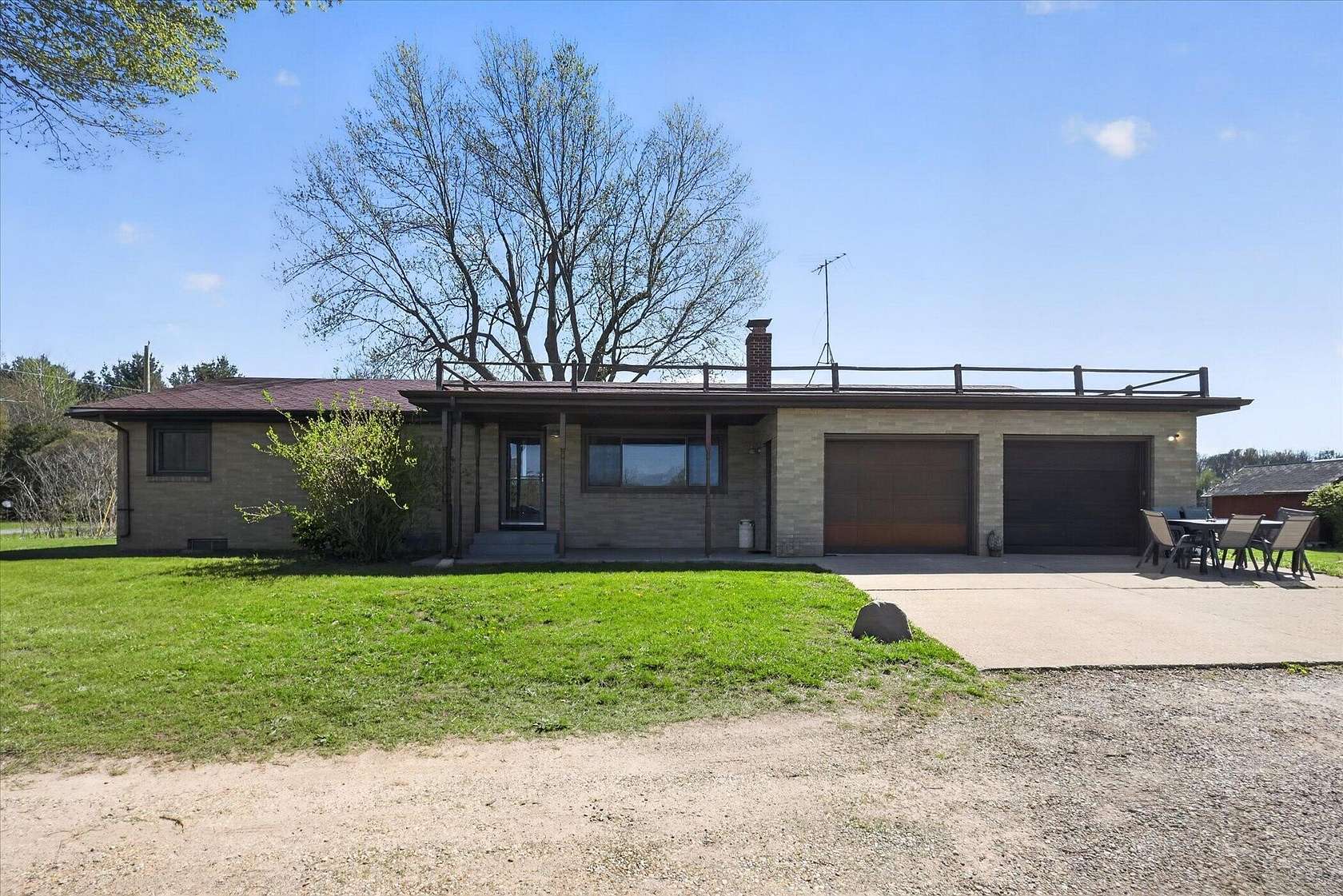 14.6 Acres of Land with Home for Sale in Buchanan, Michigan