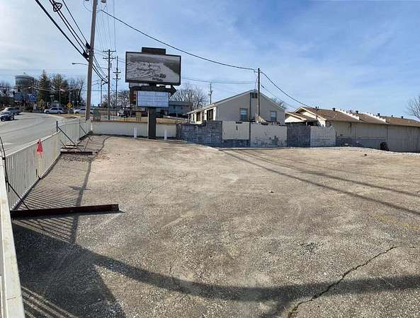 0.36 Acres of Commercial Land for Sale in Branson, Missouri