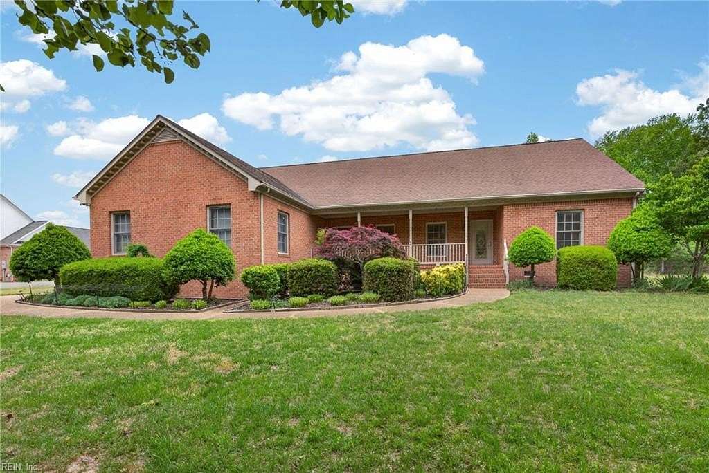 2 Acres of Land with Home for Sale in Williamsburg, Virginia