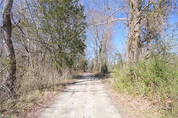 10 Acres of Land with Home for Sale in Smithfield, Virginia