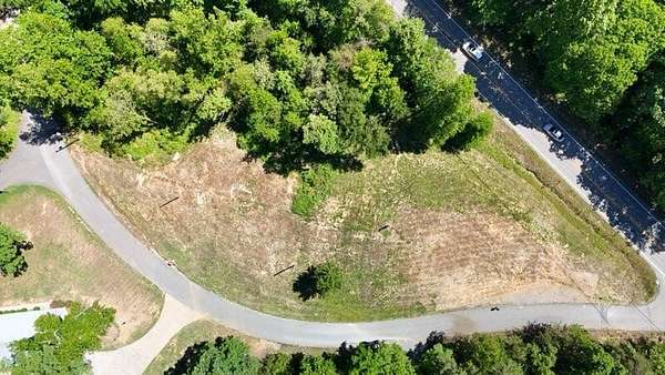 1.3 Acres of Residential Land for Sale in Menlo, Georgia