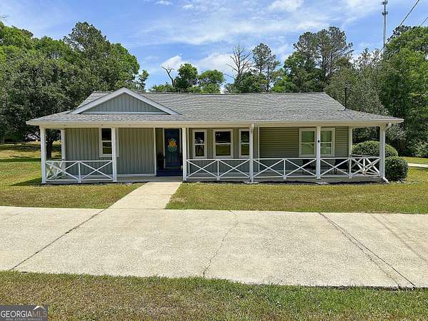 1.74 Acres of Land with Home for Sale in Hogansville, Georgia