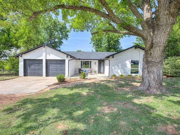 4.19 Acres of Land with Home for Sale in Jones, Oklahoma