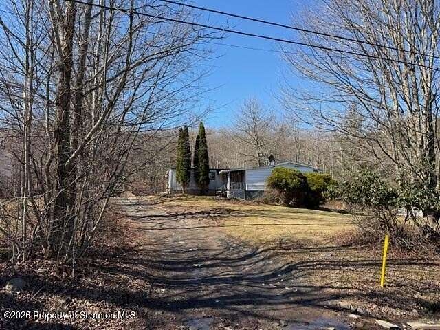 1 Acre of Land with Home for Sale in Lake Ariel, Pennsylvania