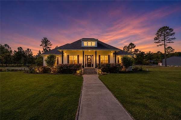 4.5 Acres of Land with Home for Sale in Brunswick, Georgia