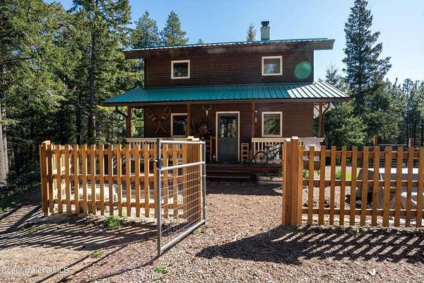 6.42 Acres of Land with Home for Sale in Bonners Ferry, Idaho