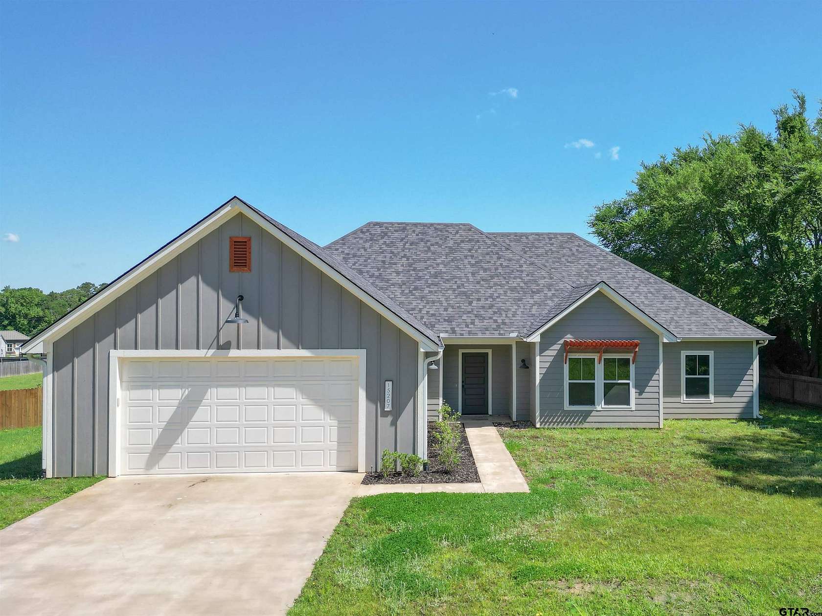 2 Acres of Land with Home for Sale in Tyler, Texas