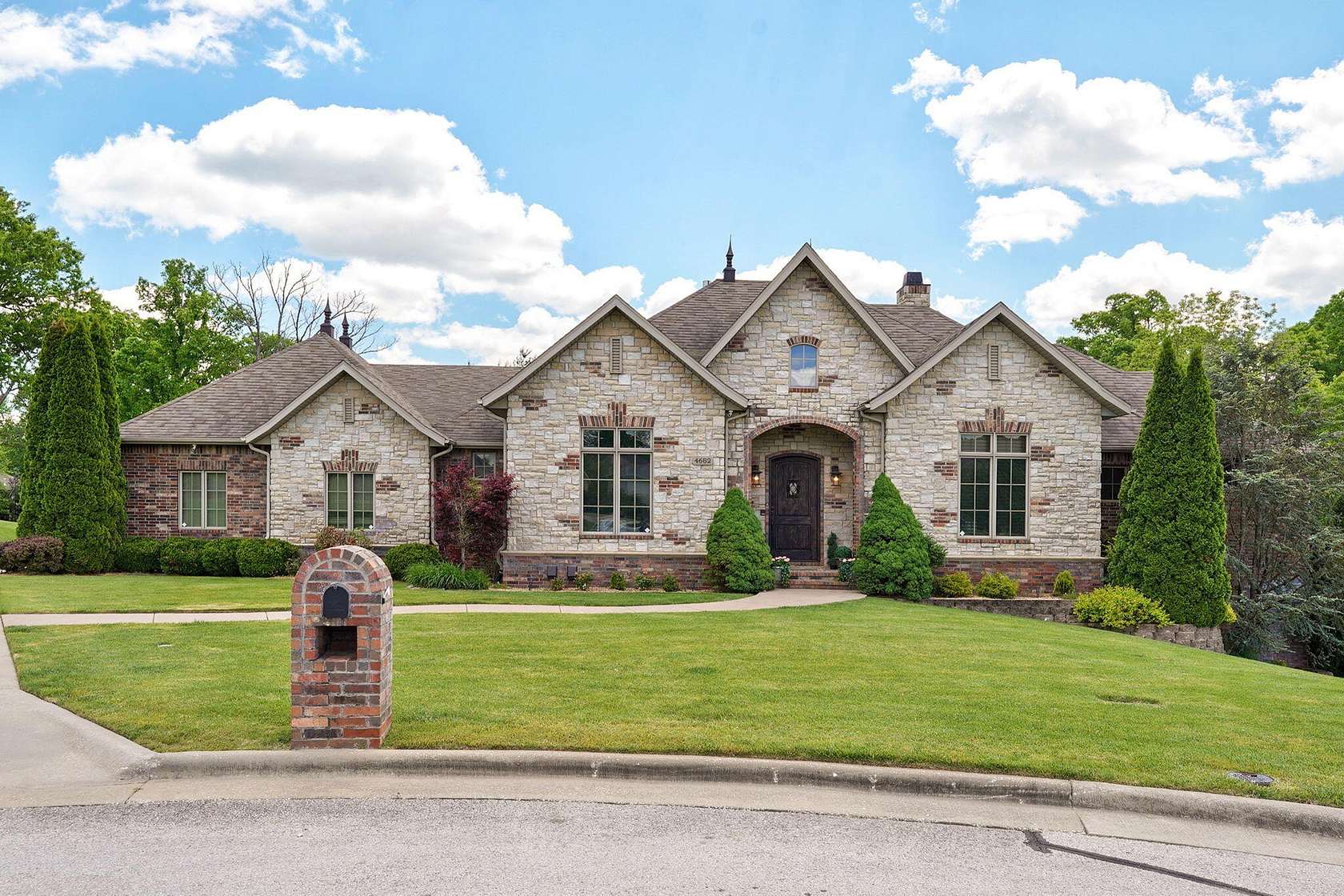 1.5 Acres of Land with Home for Sale in Springfield, Missouri