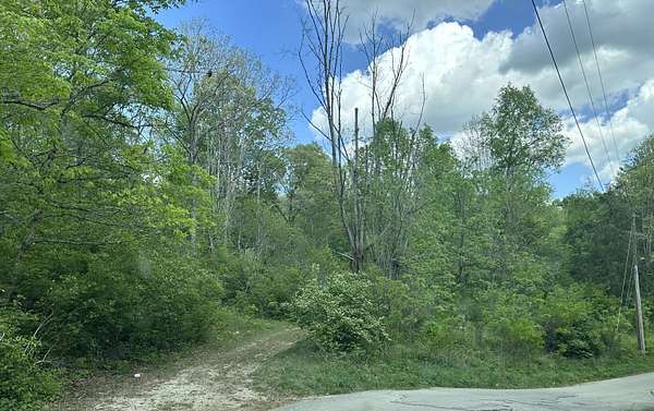 2 Acres of Residential Land for Sale in Somerset, Kentucky