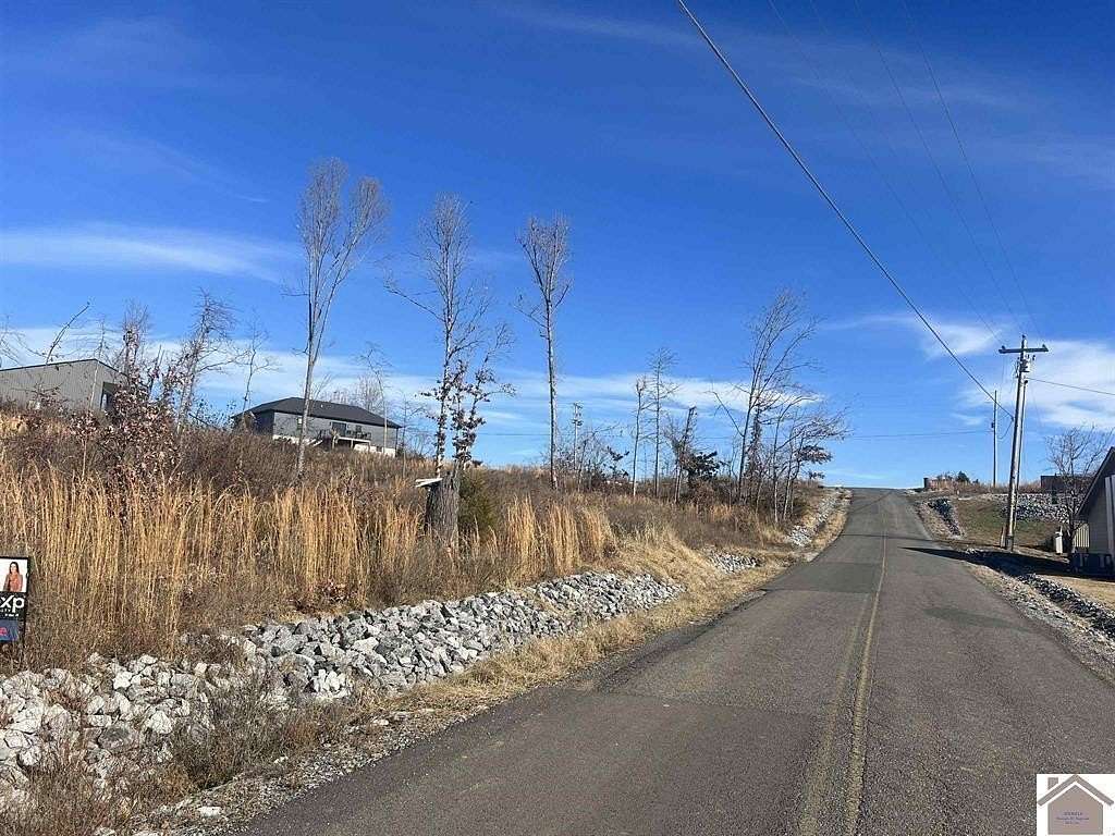 0.92 Acres of Residential Land for Sale in Gilbertsville, Kentucky