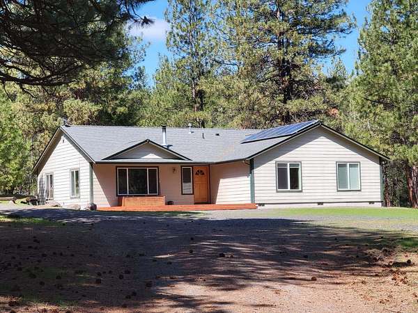 40 Acres of Recreational Land with Home for Sale in Prineville, Oregon