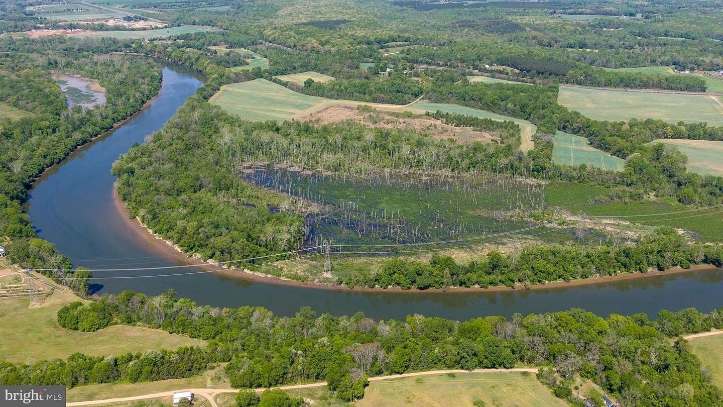 216 Acres of Land with Home for Sale in Fredericksburg, Virginia