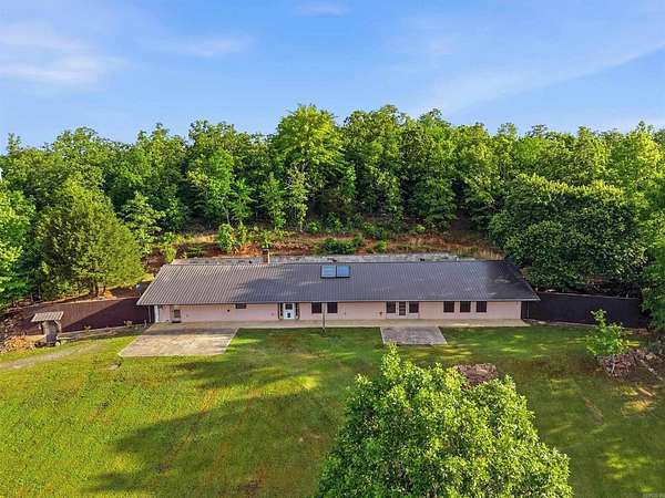 2.9 Acres of Land with Home for Sale in Vilonia, Arkansas