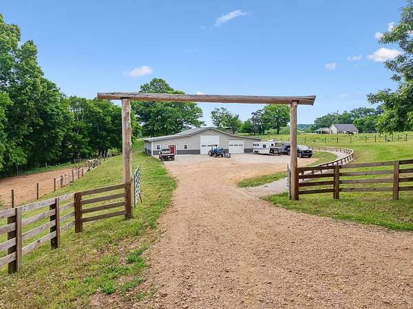 4.62 Acres of Land with Home for Sale in Pulaski, Tennessee