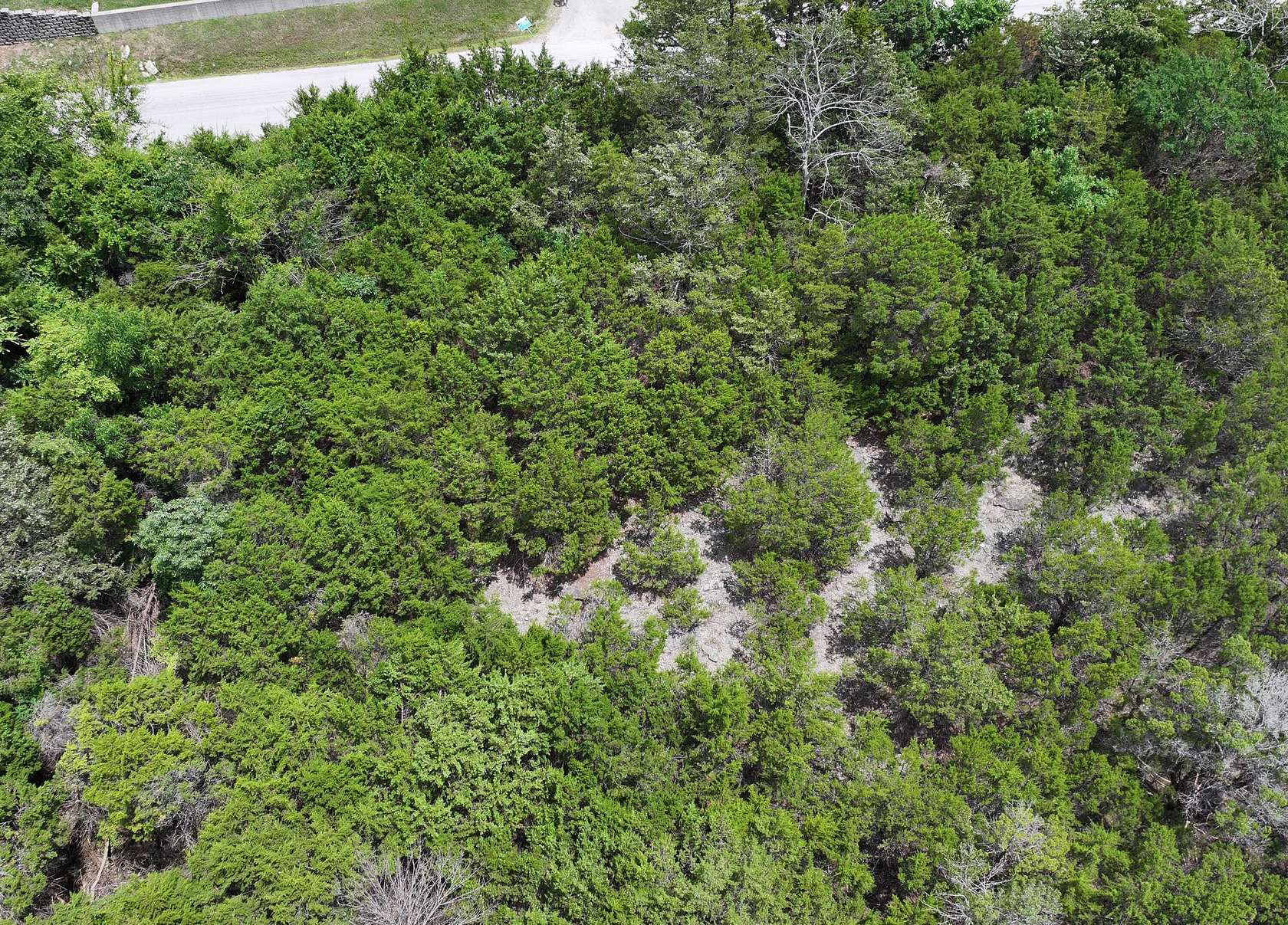 1.27 Acres of Land for Sale in Branson West, Missouri