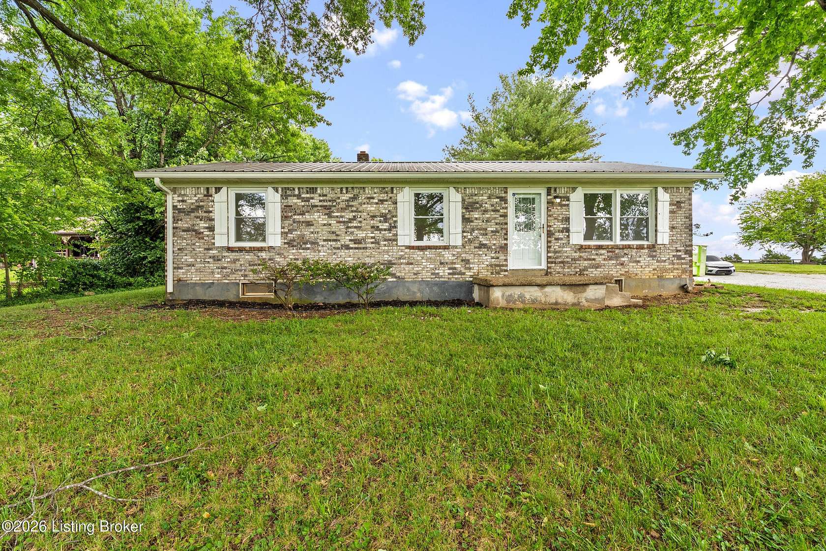 2.64 Acres of Land with Home for Sale in Bardstown, Kentucky