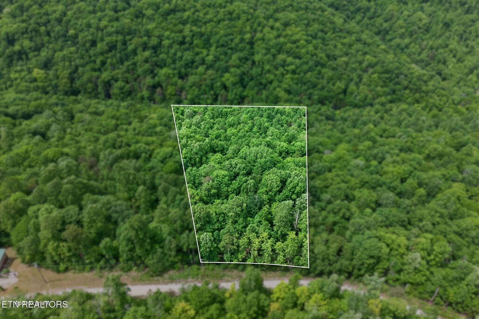 6 Acres of Residential Land for Sale in Wilder, Tennessee
