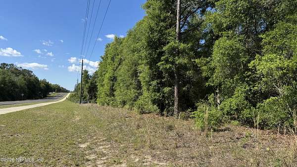 2.35 Acres of Residential Land for Sale in Interlachen, Florida