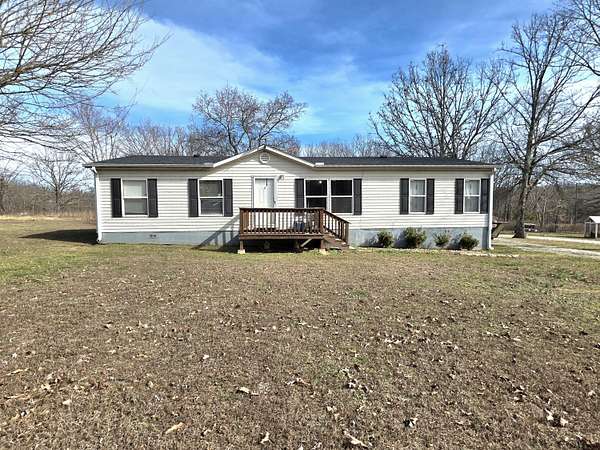 4.1 Acres of Land with Home for Sale in Bucyrus, Missouri