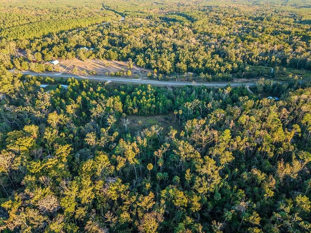 1.67 Acres of Land for Sale in Steinhatchee, Florida