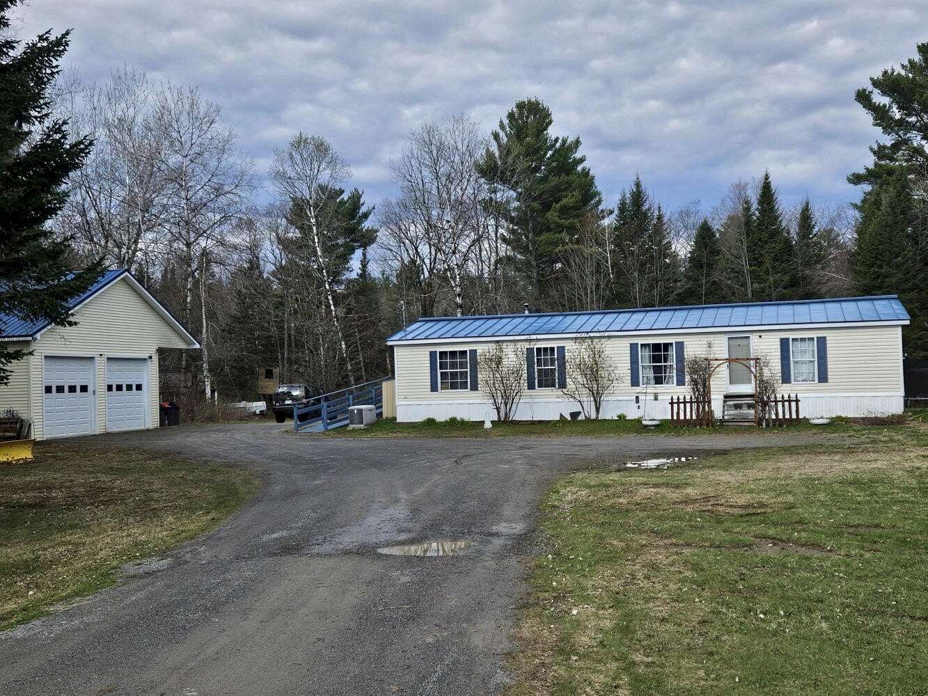 4.5 Acres of Land with Home for Sale in Canaan, Maine