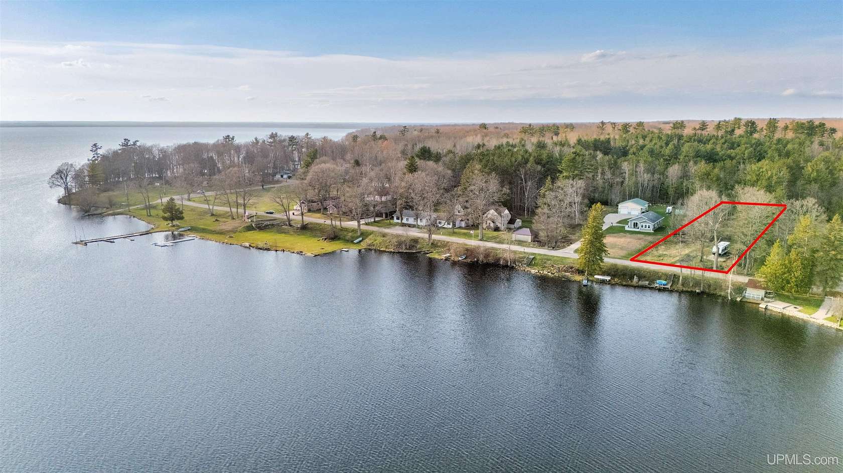 1 Acre of Residential Land for Sale in Manistique, Michigan