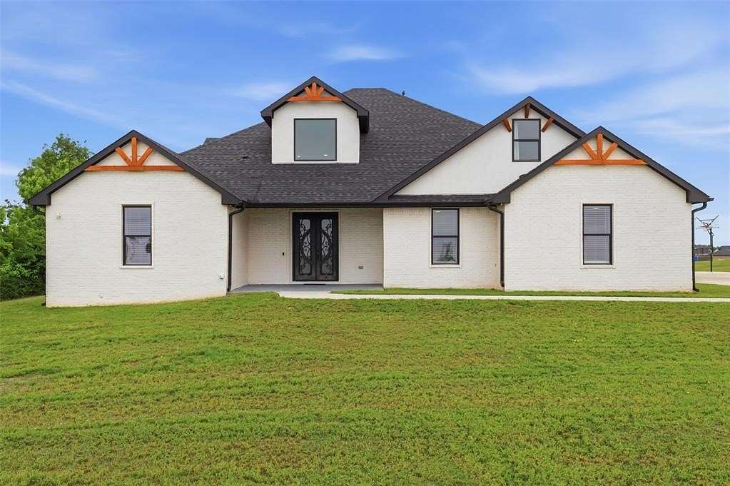2.73 Acres of Land with Home for Sale in Edmond, Oklahoma