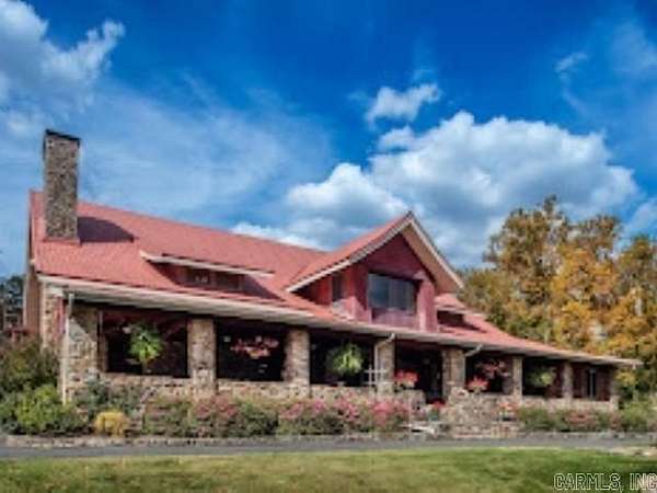 5.4 Acres of Improved Commercial Land for Sale in Hot Springs, Arkansas