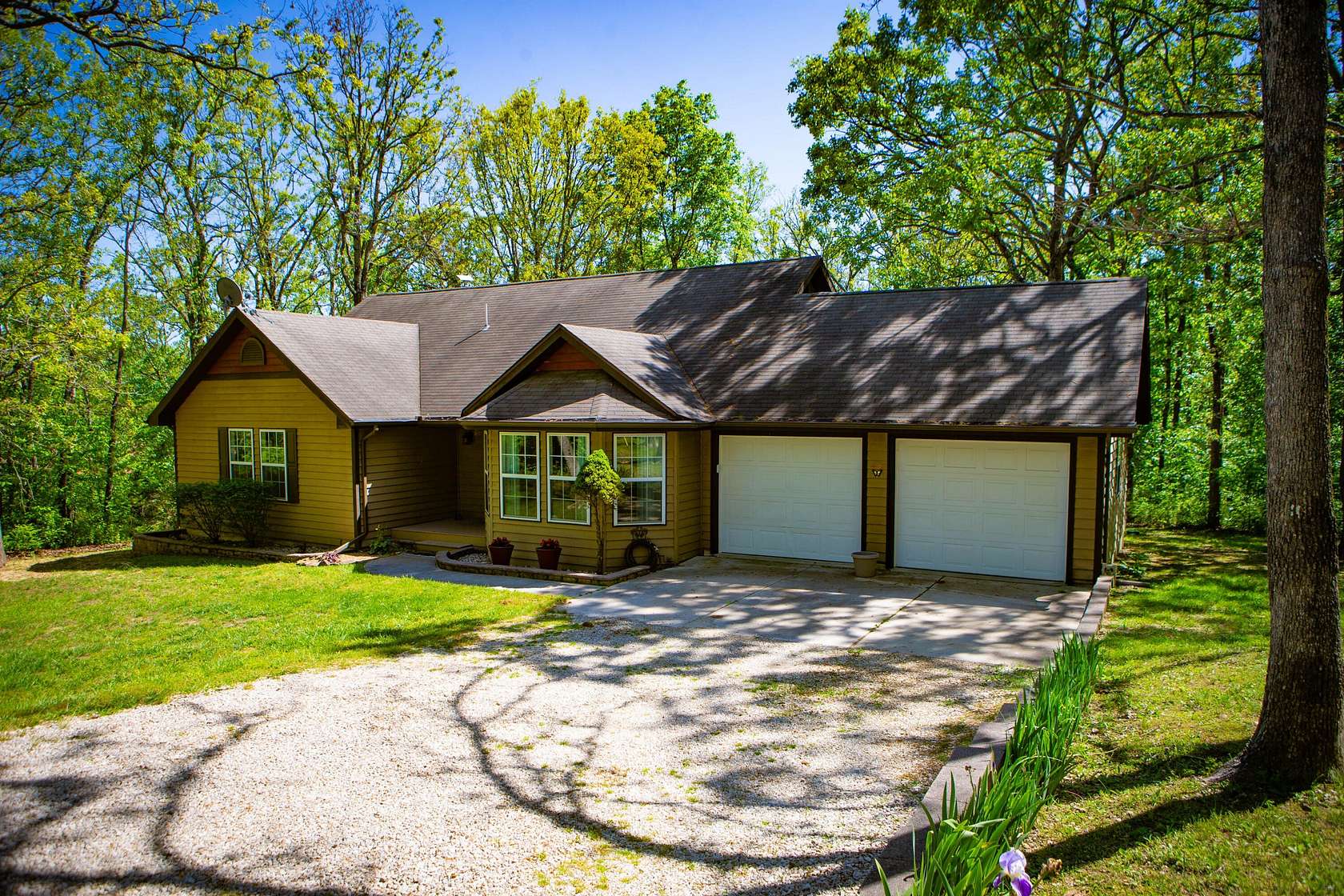 3.72 Acres of Land with Home for Sale in Marshfield, Missouri