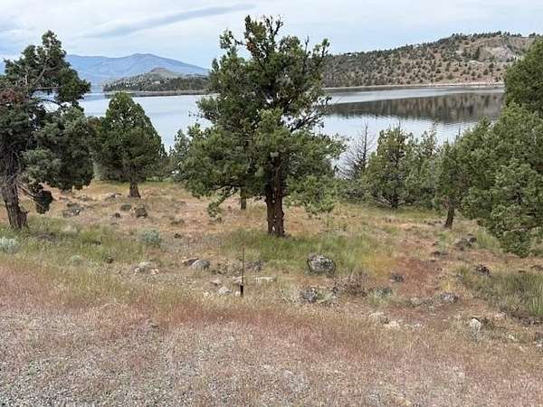 0.25 Acres of Land for Sale in Weed, California