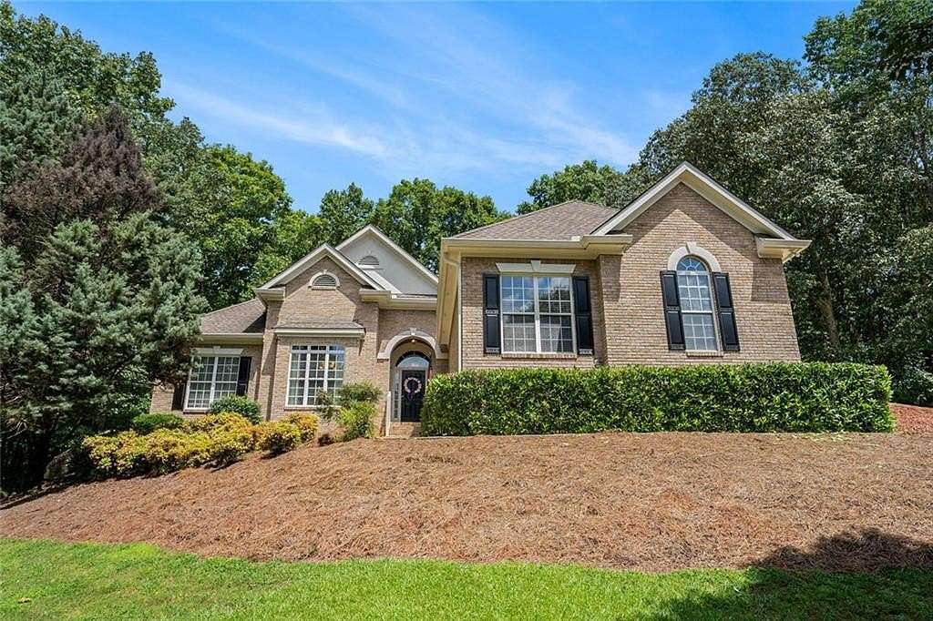 2.56 Acres of Land with Home for Sale in Winston, Georgia