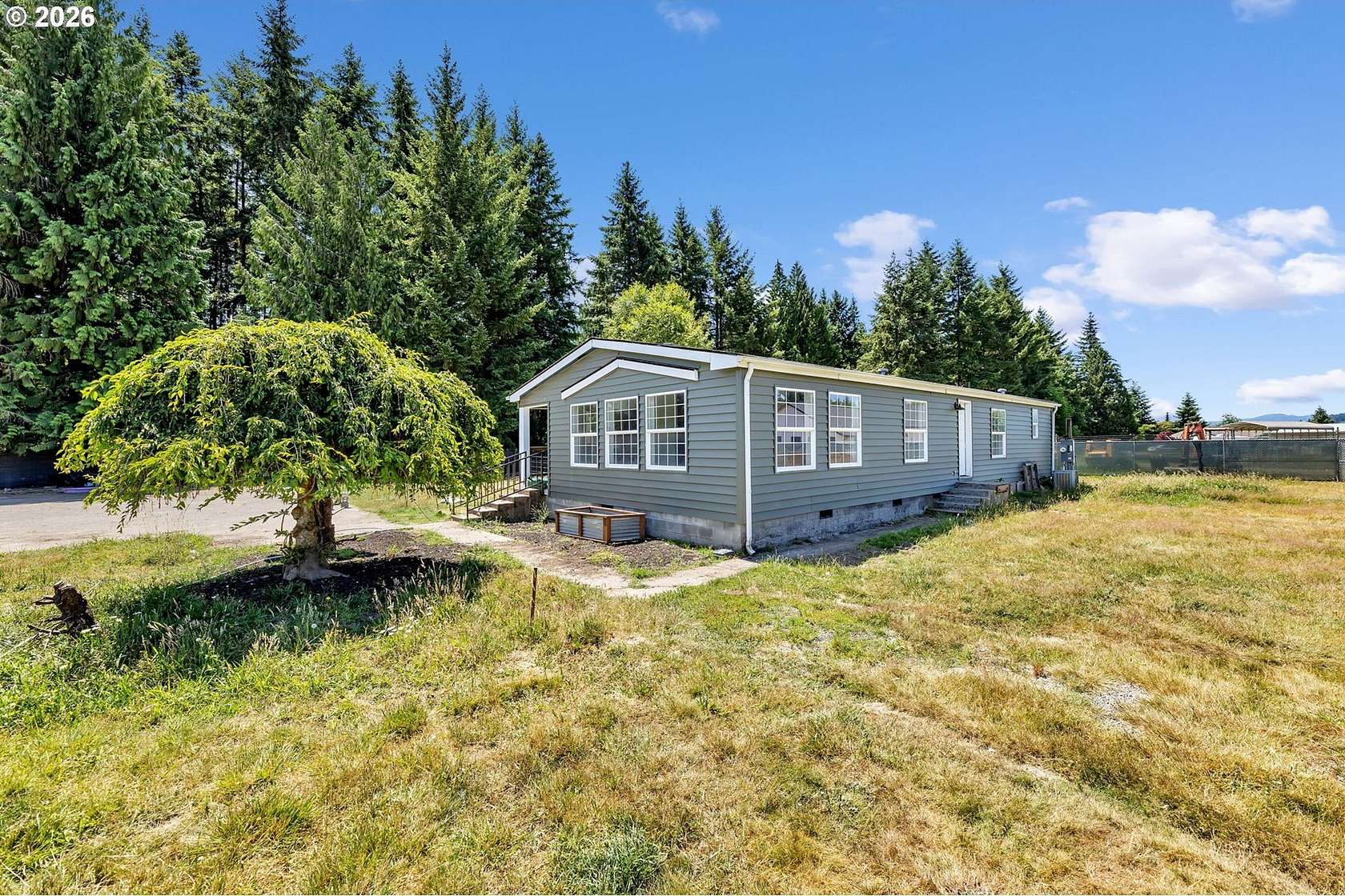 5 Acres of Land with Home for Sale in Toledo, Washington