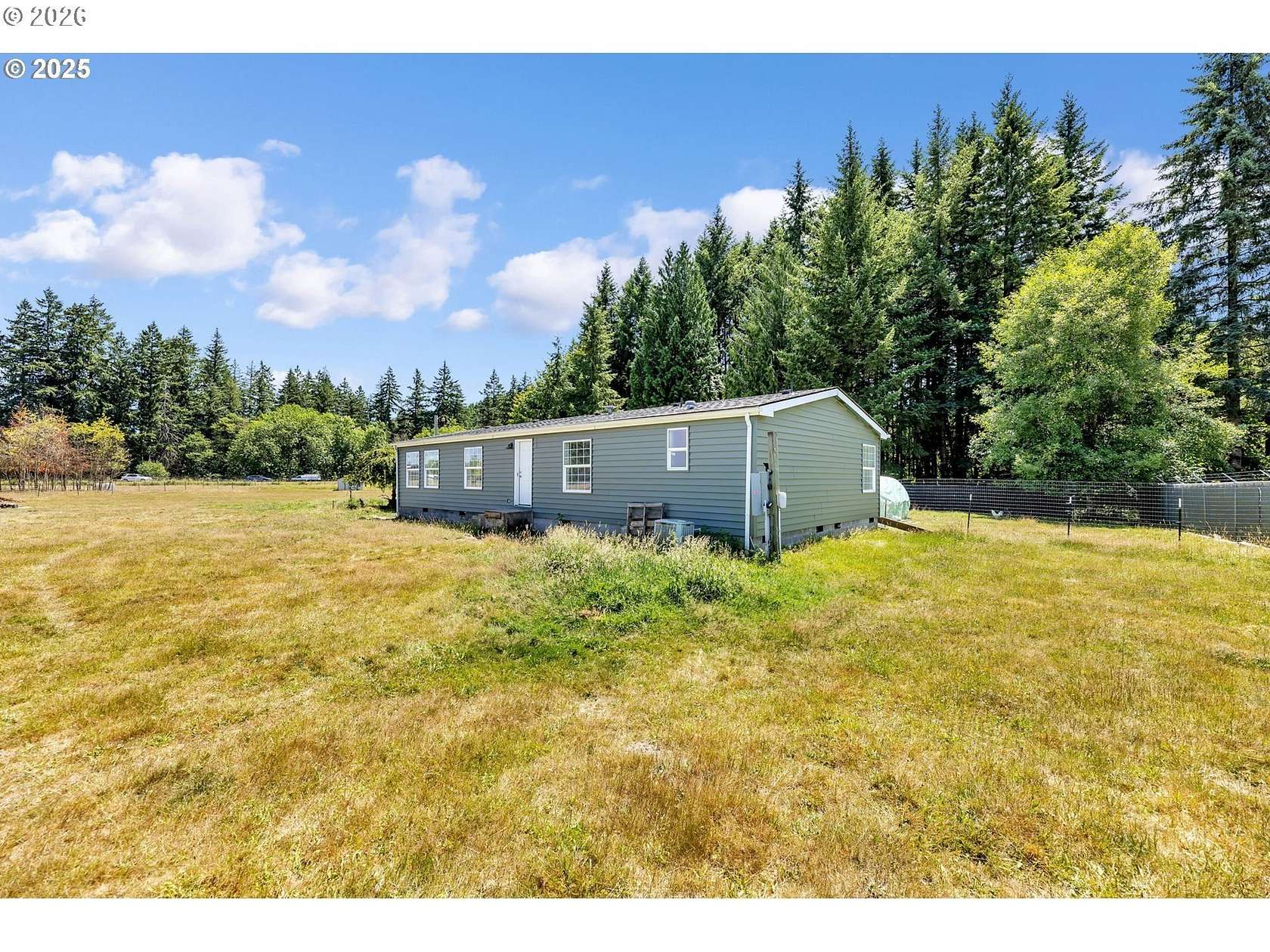 5 Acres of Land with Home for Sale in Toledo, Washington