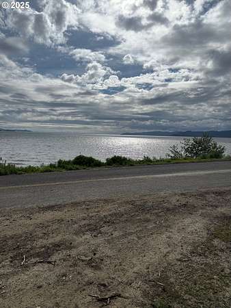 24.8 Acres of Recreational Land for Sale in Rosburg, Washington