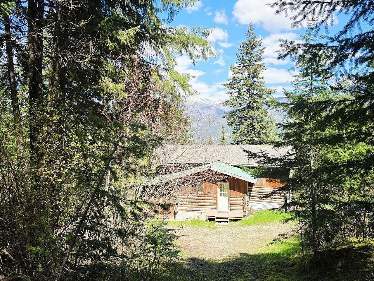 10 Acres of Recreational Land with Home for Sale in Thompson Falls, Montana