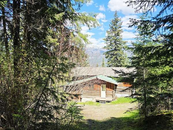 10 Acres of Recreational Land with Home for Sale in Thompson Falls, Montana