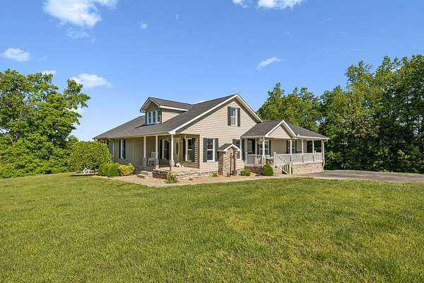 3 Acres of Land with Home for Sale in Lafayette, Tennessee