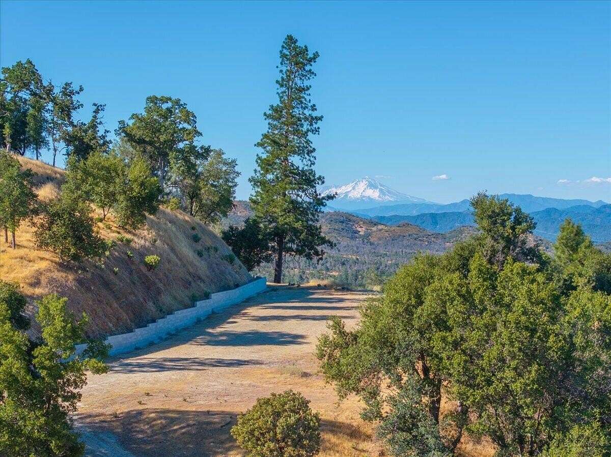 5.5 Acres of Land for Sale in Redding, California
