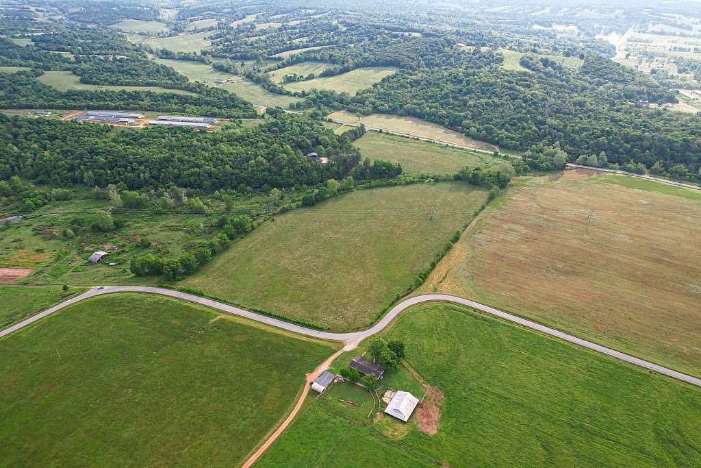 17 Acres of Land for Sale in Siloam Springs, Arkansas