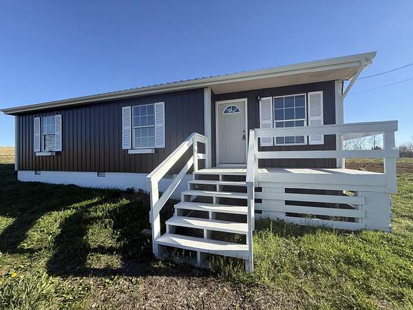 2 Acres of Land with Home for Sale in Eubank, Kentucky
