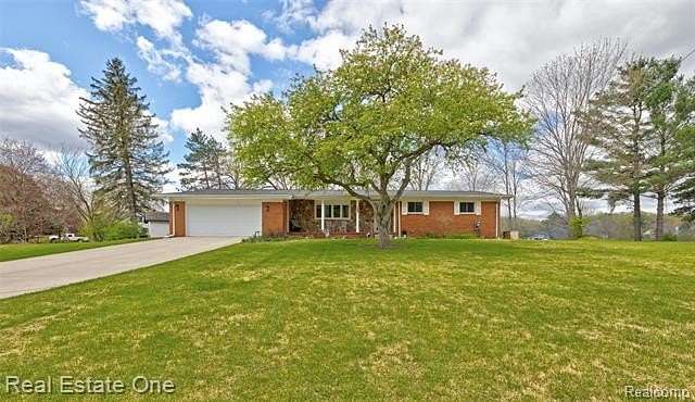2.36 Acres of Land with Home for Sale in Lake Orion, Michigan