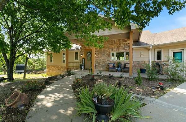 3.6 Acres of Land with Home for Sale in Gainesville, Texas