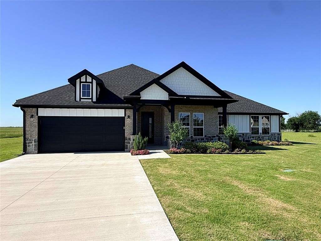 2.88 Acres of Land with Home for Sale in Celeste, Texas