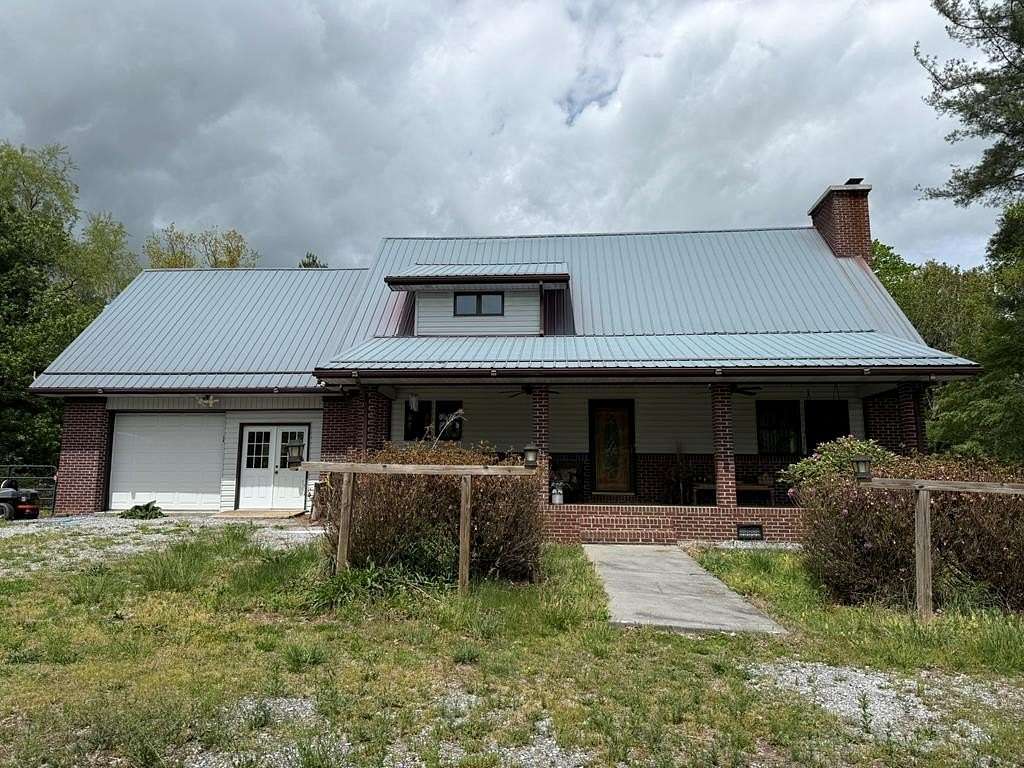 9 Acres of Land with Home for Sale in Elk Creek, Virginia